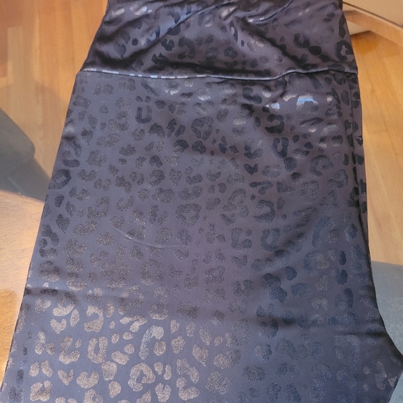 Leopard print leggings - Picture 2 of 4